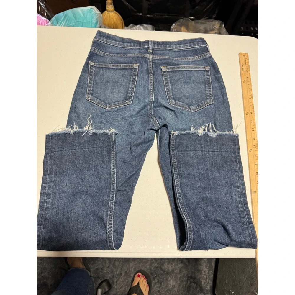 Everlane Women's Dark Wash Raw Hem Cropped Jeans Size 28 Minimalist Denim